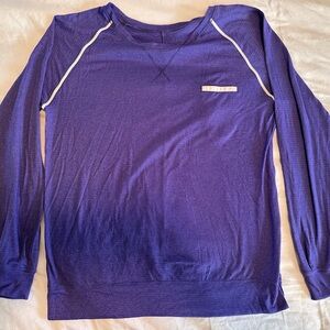 Lululemon Weightless Crew